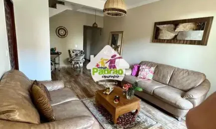 Sobrado com 4 quartos, Nova Cerejeira, Atibaia - R$ 770 mil, Cod: 8370