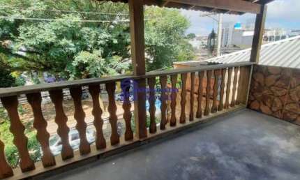 SOBRADO A VENDA COM 2 CASAS NO QUINTAL - R$690.000,00
