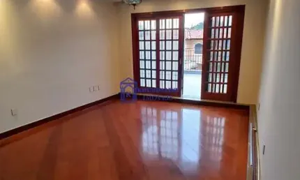 Casa com 3 quartos para alugar na Rua Augusto Farina, 661, Jardim Bonfiglioli, São Paulo