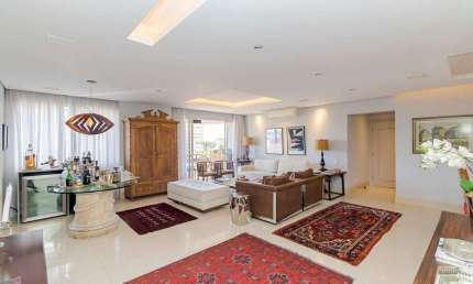 Apartamento com 2 suítes à venda no Batel – 256 m² | Ref 329
