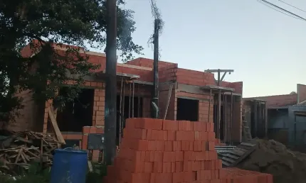 Casa 2 dormitórios  1 suíte   quinta dos açorianos  barra velha-sc