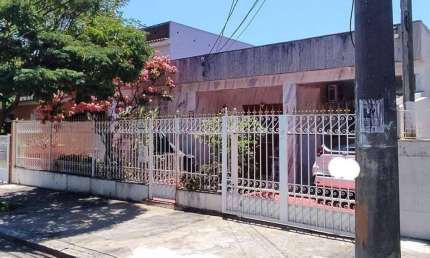 Casa linear condomínio Nova Valqueire - 3  quartos sendo 02 suítes.