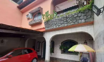Casa à venda, 168 m² por R$ 450.000,00 - Vila Valqueire - Rio de Janeiro/RJ