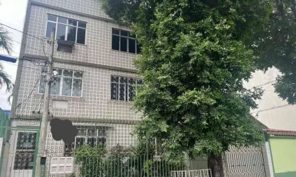 Apartamento com 3 dormitórios à venda, 100 m² por R$ 309.000,00 - Vila Valqueire - Rio de Janeiro/RJ