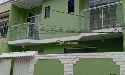 Casa com 3 dormitórios para alugar, 233 m² por R$ 2.720,00/mês - Quintino Bocaiúva - Rio de Janeiro/RJ