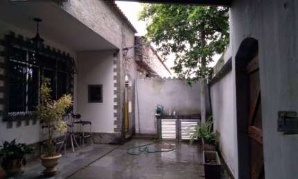 Casa com 3 dormitórios à venda, 110 m² por R$ 990.000,00 - Vila Valqueire - Rio de Janeiro/RJ