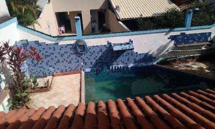 Casa com 4 quartos à venda, 405 m² por R$ 1.700.000 - Piratininga - Niterói/RJ