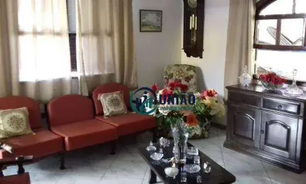Casa com 2 quartos à venda, 360 m² por R$ 800.000 - Itaipu - Niterói/RJ