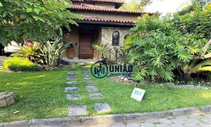 Casa com 5 quartos (3 suítes) à venda, 352 m² por R$ 3.800.000 - Piratininga - Niterói/RJ