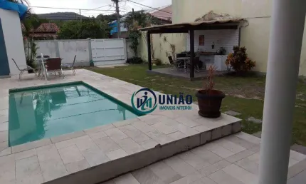 Casa com 3 quartos à venda, 205 m² por R$ 1.260.000 - Maralegre - Niterói/RJ