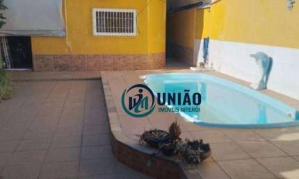 Casa com 3 quartos à venda, 150 m² por R$ 690.000 - Serra Grande - Niterói/RJ