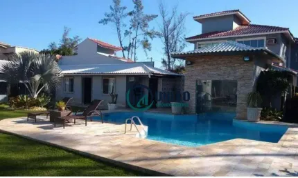 Maravilhosa casa com 6 dormitórios à venda, pertinho da praia- Unamar - Cabo Frio/RJ