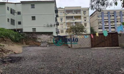 Ótimo terreno ( dois lotes), 645 m² - venda por r$ 2.105.000  - centro/fátima - niterói/rj