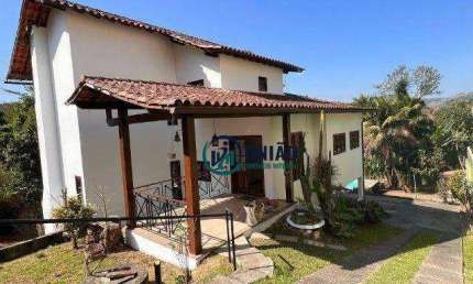 Excelente casa com 4 dormitórios, sendo 2 suítes, piscina, churrasqueira, terreno com 980 m2, à venda - Maria Paula - São Gonçalo/RJ
