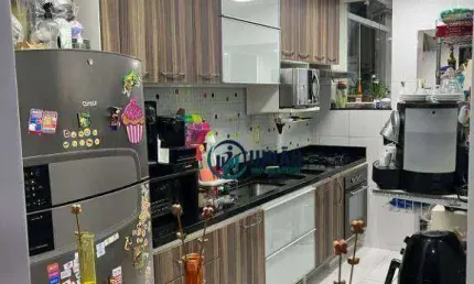 Lindo apartamento com 3 dormitórios, sendo uma suíte, uma vaga, ótima localização!!