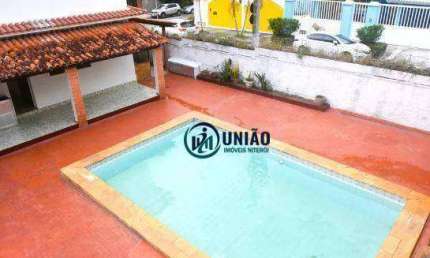 Casa com 5 quartos à venda, 220 m² por R$ 2.950.000 - São Francisco - Niterói/RJ