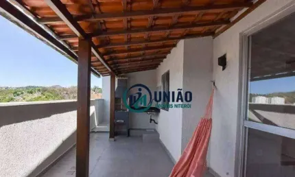 Excelente cobertura duplex, totalmente reformada, com 3 dormitórios sendo uma suíte, uma vaga !!