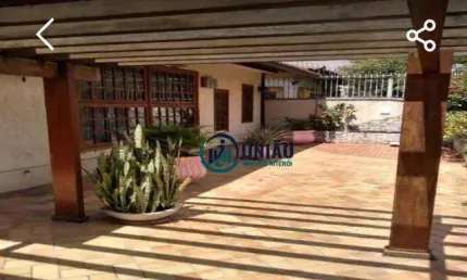 Casa com 5 quartos à venda, 360 m² por R$ 1.850.000 - São Francisco