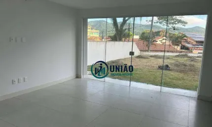 Casa com 3 dormitórios à venda, 121 m² por r$ 790.000,00 - itaipu - niterói/rj