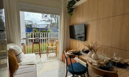 APARTAMENTO 2 DORMITÓRIOS COM VARANDA NA BARRA FUNDA