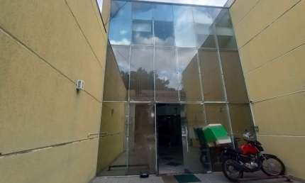 Prédio Zona Central Sorocaba com Doca/ 715 m² a.c/ 3 pavimentos/ Estacionamento