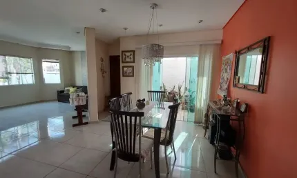 Casa condomínio ibiti do paço/ 3 dorm./ 4 vagas/ quintal amplo/ só 950 mil