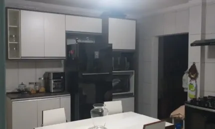 Sobrado 120 m²/ 3 Dorm/ Suíte/ Área Gourmet/ 3 Vagas/ Ac. Av. Itavuvu/ 380 mil