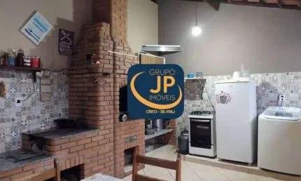 Sobrado 179 m² com 4 Dorm./ Área Gourmet/ 2 Vagas/ Jd. Tropical