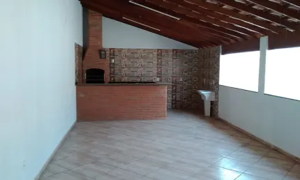 Sobrado 221 m²/ 3 dorm./ área gourmet/ 3 vagas/ jd. califórnia/ ac. av. ipanema