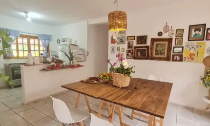 Chácara com 1.000 m²/ 4 dorm./ suíte/ varanda/ piscina/ araçoiaba da serra