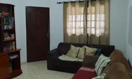Casa térrea com edícula/ 2 Dorm./ 2 Vagas/ À 2 min. do CEAGESP/ Só R$ 350 mil