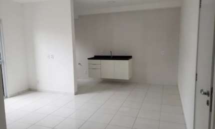 Apto 2 Dorm./ Suíte/ 2 Vagas/ Vila Jardini/ Venda 350 mil