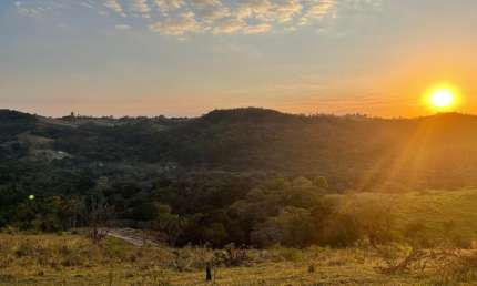 Sítio com 95.760 m² em Mairinque/ Ótima localização/ Oportunidade/ Só R$ 550 mil