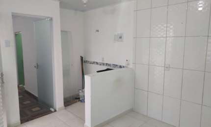 Casas independentes à venda/ Mobiliada/ Oportunidade/ Ac. Av. Paraná/ Só 350 mil