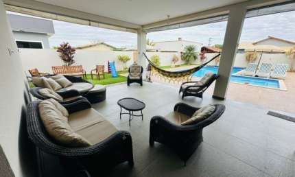 Chácara em condomínio/ 3 Dorm./ Suíte/ Piscina/ Área gourmet/ Araçoiaba da Serra