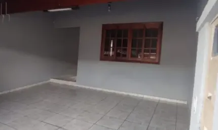 Casa térrea à venda/ 2 Dorm./ Quintal/ 2 Vagas/ Jd. Nova Ipanema/ Só 289 mil