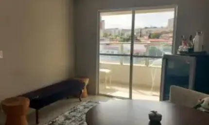 Apto à venda na Vl. Lucy/ 2 Dorm./ Suíte/ Varanda Gourmet/ Só 450 mil
