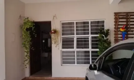 Casa à venda/ 4 Dorm./ Suíte/ Área Gourmet/ Jd. Vera Cruz/ Só 650 mil