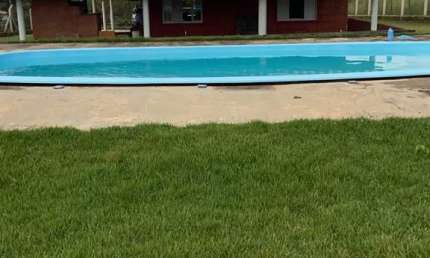 Chácara avarandada/ 2.750 m²/ 3 Dorm./ Suíte/ Piscina/ Alambari/ Só 450 mil