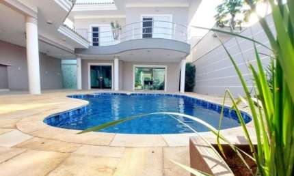 Lindo Sobrado em cond./ 3 Suítes/ Varanda/ Área Gourmet/ Piscina/ 3 Pavimentos