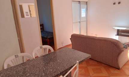 Apto mobiliado com 2 dorm./ Lazer/ Ac. Dr. Armando Pannunzio/ Pacote 1.650,00