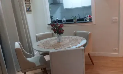 Apto com lazer / 54 m²/ Cozinha modulada/ Sacada/ Vila Haro/ Venda 296 mil