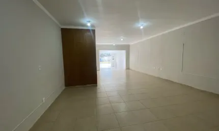 Ponto comercial no centro de sorocaba/ 1 wc/ copa/ aluguel 1.700,00