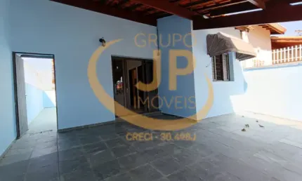 Casa térrea à venda/ 2 dorm./ suíte/ quintal amplo/ 2 vagas/ jd. santa rosália