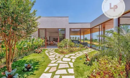 Casa térrea com vista incrível para o campo de golfe, à venda na fazenda da grama em itupeva