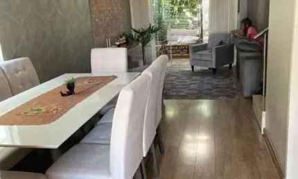 Linda casa à venda no residencial pérolas de italia com 3 dorm sendo 1 suite