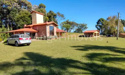 UM PEDACINHO DA SERRA DA MANTIQUEIRA COM A PEDRA DO BAÚ DE BRINDE