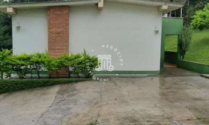 Chácara / sítio com 3 quartos à venda na Avenida Humberto Cereser, 7843, Caxambu, Jundiaí