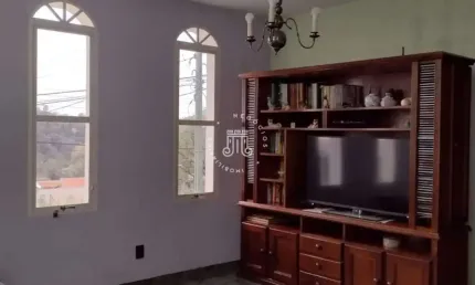 CASA A VENDA COM 03 DORMITÓRIOS NA COLÔNIA, JUNDIAÍ/SP