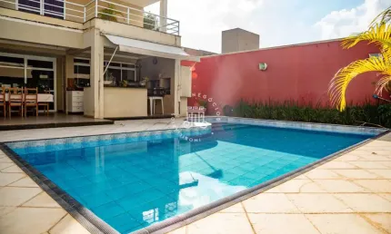 CASA SOBRADO COM 04 DORMITÓRIOS À VENDA NO CONDOMÍNIO PORTAL DO PARAISO I - JUNDIAÍ/SP